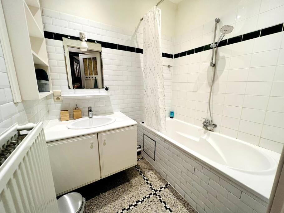 Apartment Cozy, Comfortable Apt, Well Located - Eu Ulb Vub